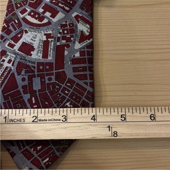 CIVITAS Silk Tie Vintage Map of Boston and Harvard University-Great condition - Picture 4 of 7